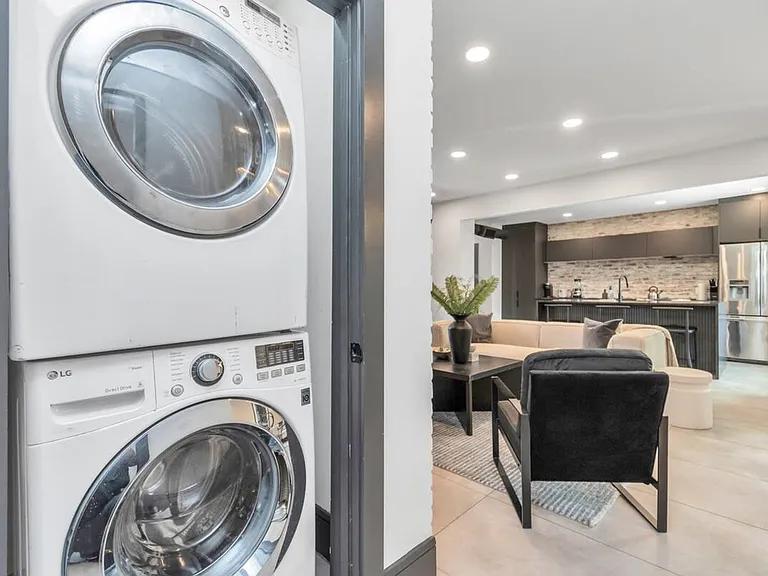 Washer/Dryer