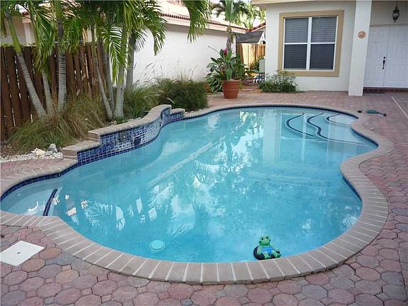 2nd image of 14702 Vista Luna Dr
