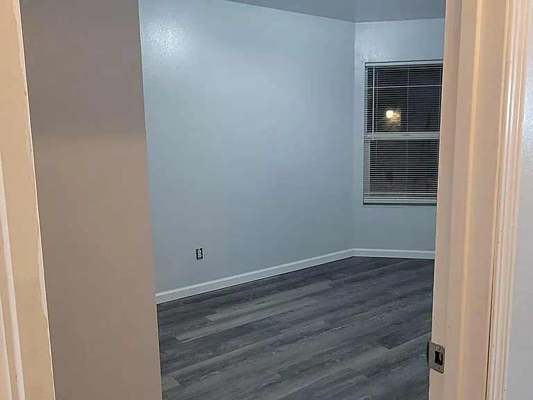 1208 Westbrook Loop #B — Photo 12