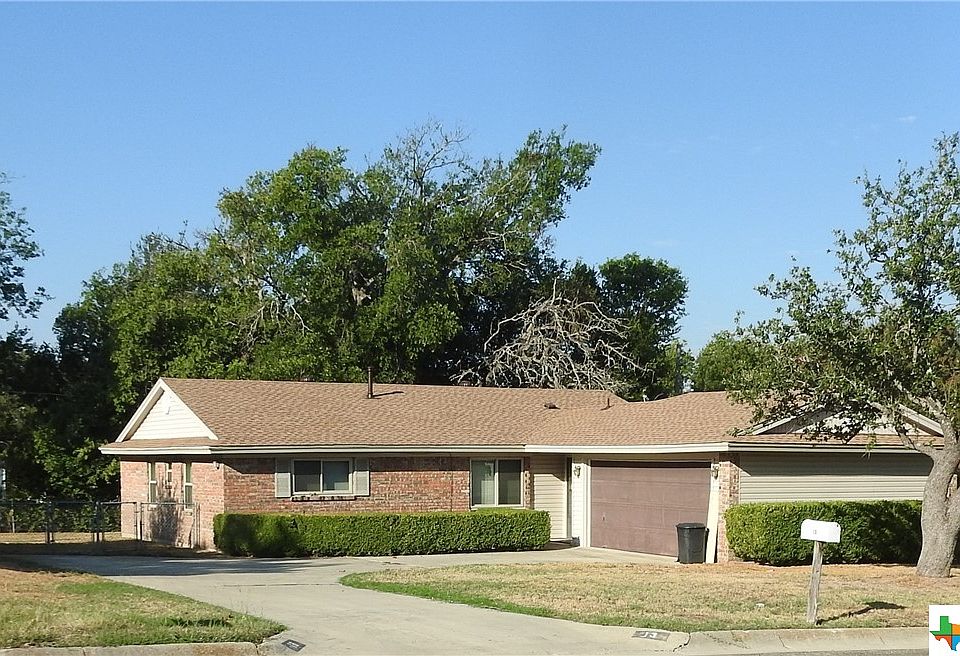 1st image of 13 Snell Dr