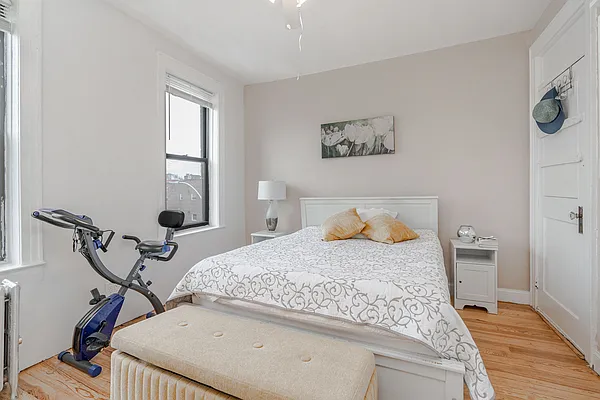 Rented by Modern Spaces | media 6