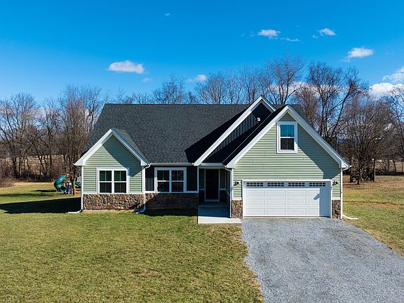 2nd image of 128 Joelenes Way