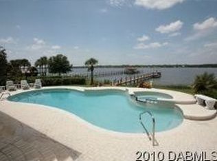 234 Riverside Dr, Ormond Beach, FL 32176