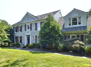 12708 Maidens Bower Dr, Potomac, MD 20854