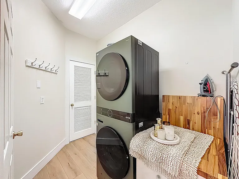 1143 Canoe Point — Photo 66