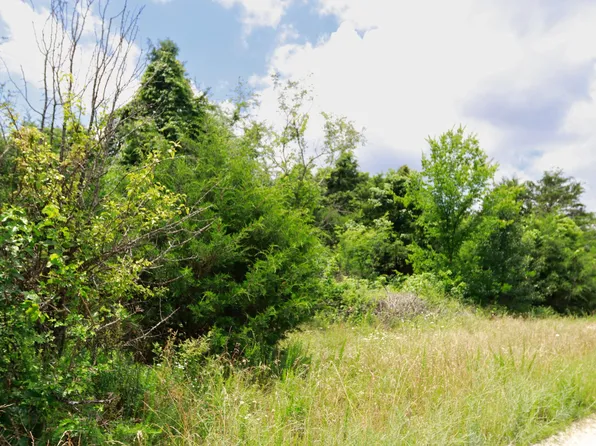 000 Private Rd 5346, Willow Springs, MO 65793