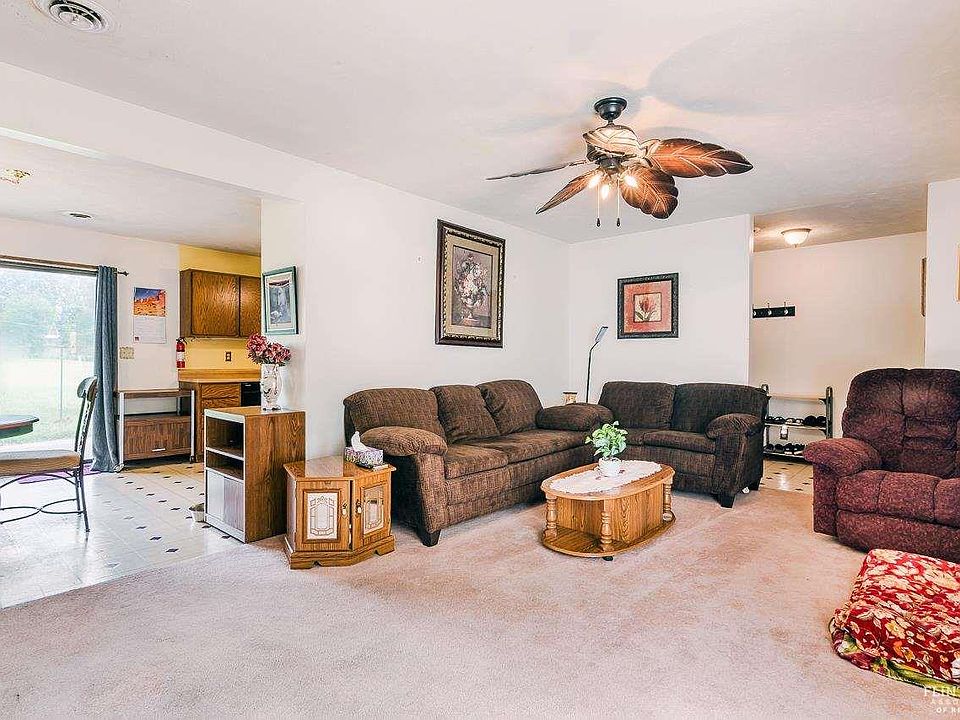 2437 Purcells Ml, Manhattan, KS 66502 | Zillow