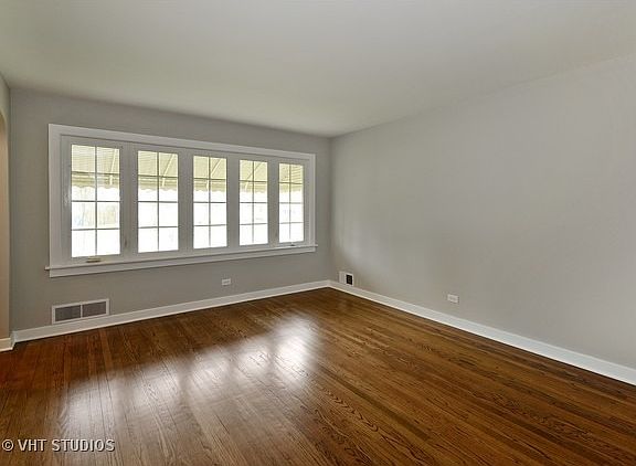 2nd image of 243 N Pine Ln