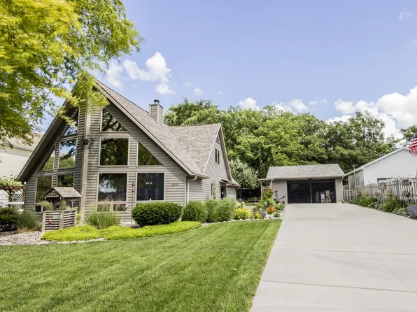 33197 S Lakeshore DRIVE, Burlington, WI 53105
