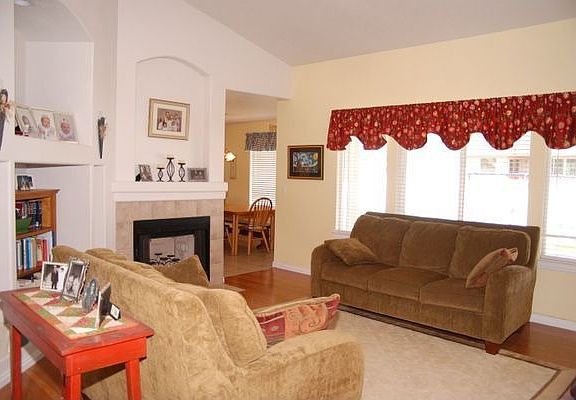 2nd image of 9582 S Wood Park Ln