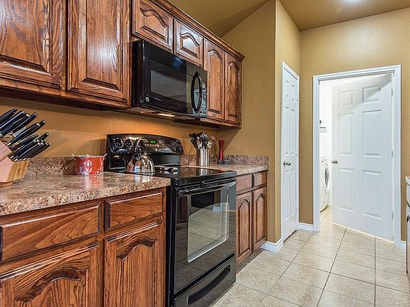 5th image of 9204 Alyssa Dr