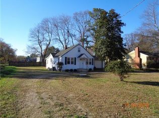 7420 Conifer Rd, North Chesterfield, VA 23237