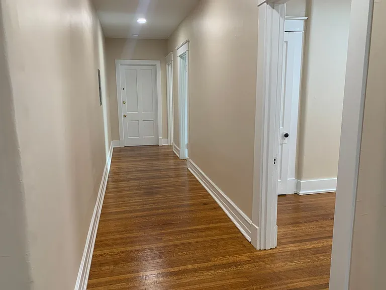 1275 Cherokee Rd — Photo 2