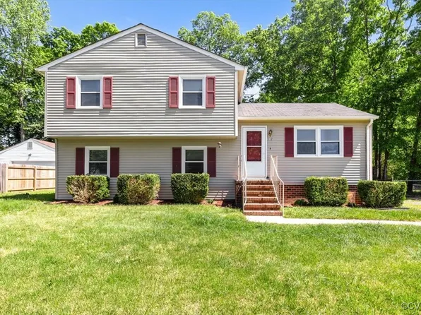 112 Holly Berry Ln, Prince George, VA 23875