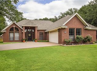 302 Bonita Dr, Granbury, TX 76049