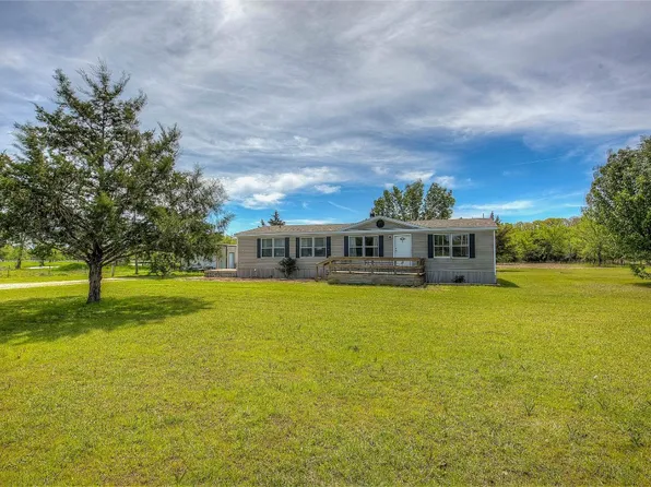 1457 County Road 3529, Quinlan, TX 75474