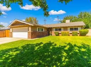 661 W Avenue J11, Lancaster, CA 93534