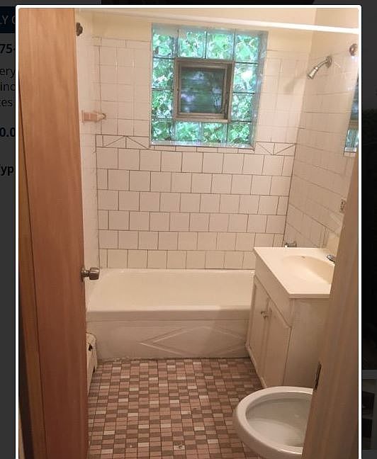1st image of 6933 S Jeffery Blvd APT 3C