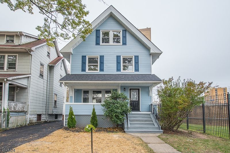 1st image of 99 Sanford St