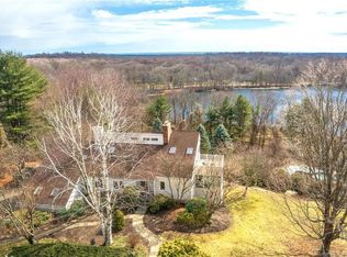 51 Keelers Ridge Rd, Wilton, CT 06897