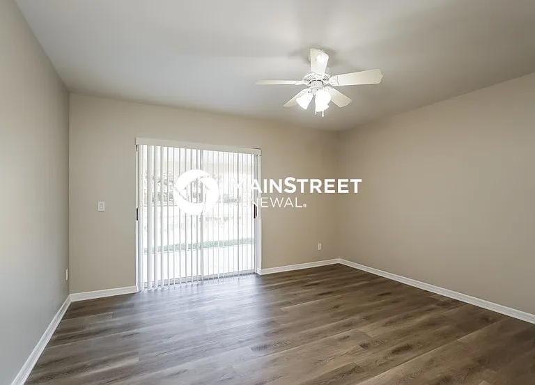 9131 Buttercup Ct — Photo 11