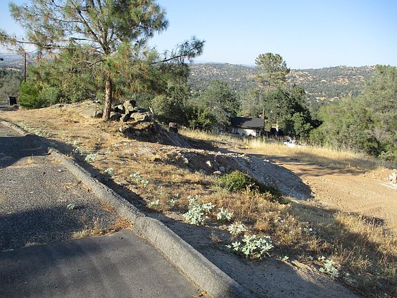 4th image of 42112 Colt Way