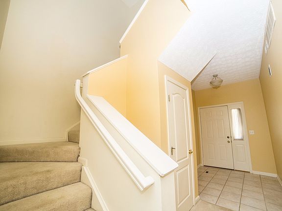 4th image of 3562 Sequoia Dr