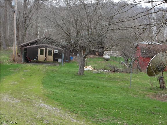 3rd image of 954 Luke Chute Rd