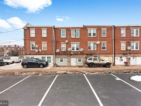 3rd image of 1400 Greeby St