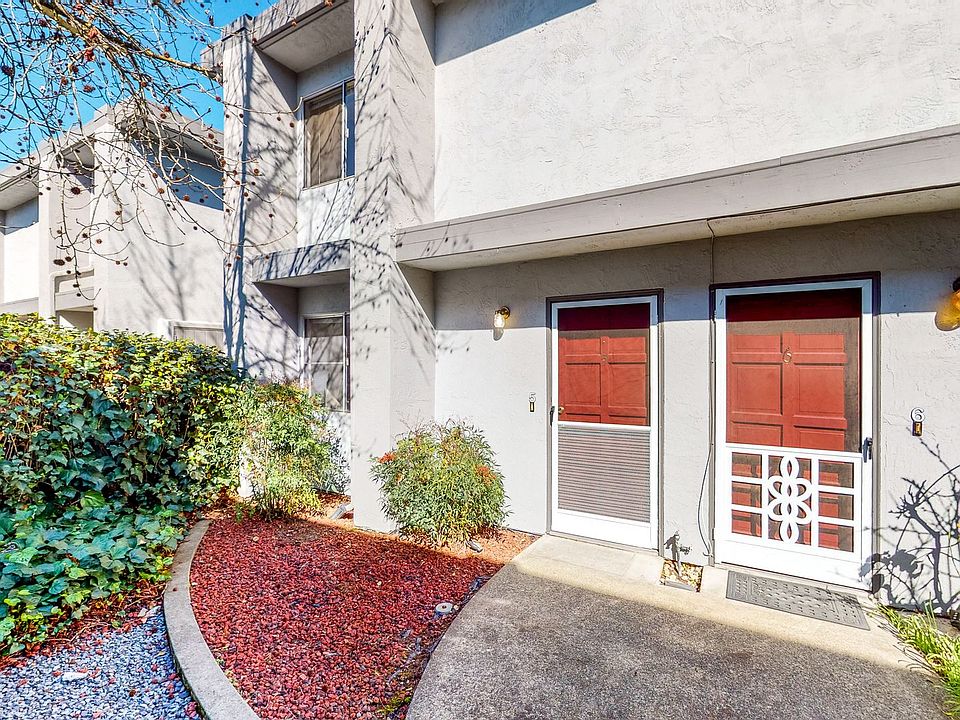 1st image of 1331 Wright St #2