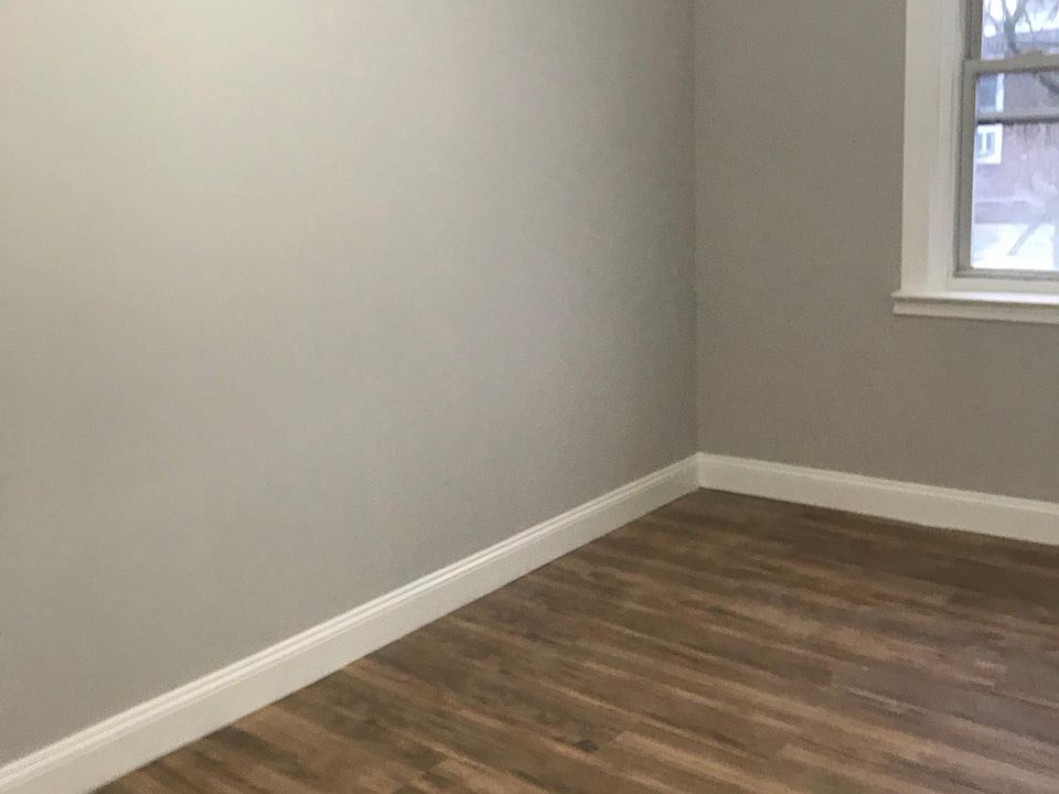 2nd image of 5804 Crittenden St