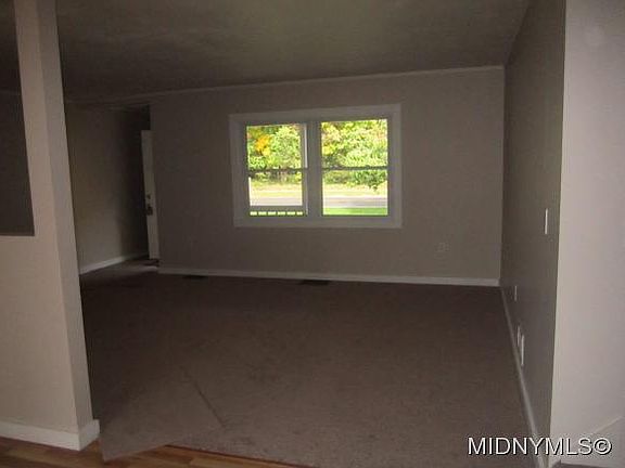 2nd image of 75 Cedar St
