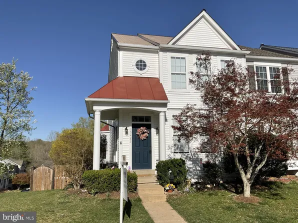 15485 Port Washington Ct, Dumfries, VA 22025
