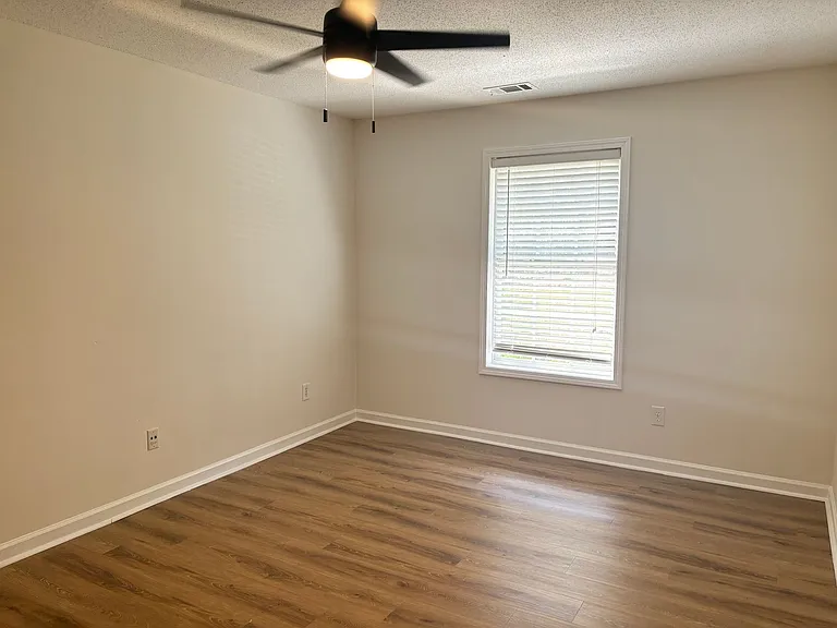 235 Clyde Cole Rd — Photo 7