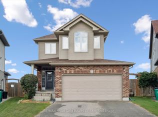 952 Eden Oak Ct, Kitchener, ON N2A0H4