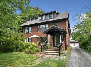 13870 Clifton Blvd, Lakewood, OH 44107