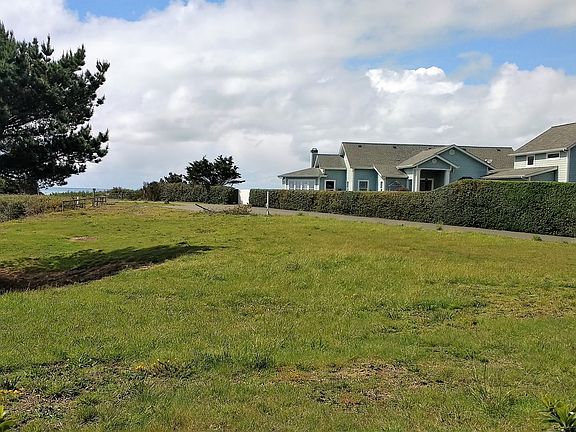 5th image of 96370 North Dr