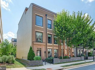 44667 Provincetown Dr, Ashburn, VA 20147