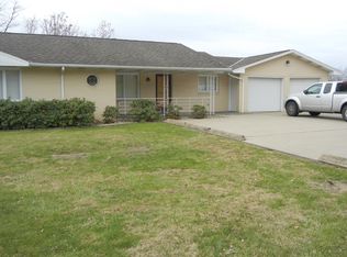 570 E Main St, Uniontown, PA 15401