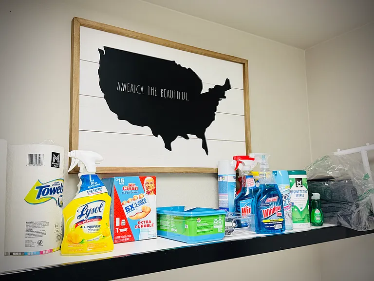 We provide cleaning supplies, detergents, and dryer sheets to get you started. Look no further!