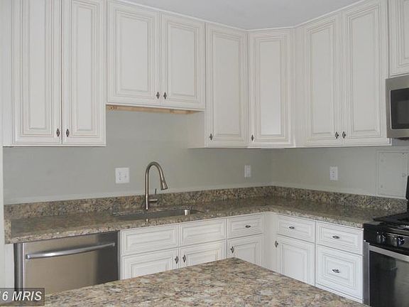 5th image of 12307 Braxfield Ct #424