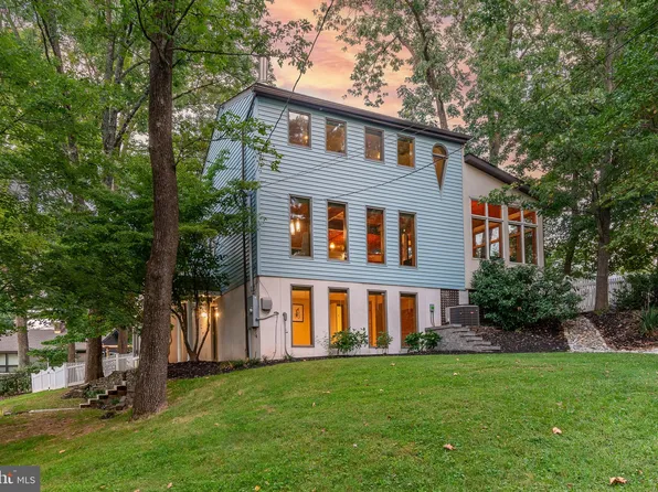 85 Kiltie Dr, New Hope, PA 18938