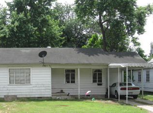 211 W 18th St, Stuttgart, AR 72160