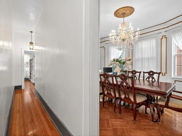 116 Bentley Avenue image 11 of 50