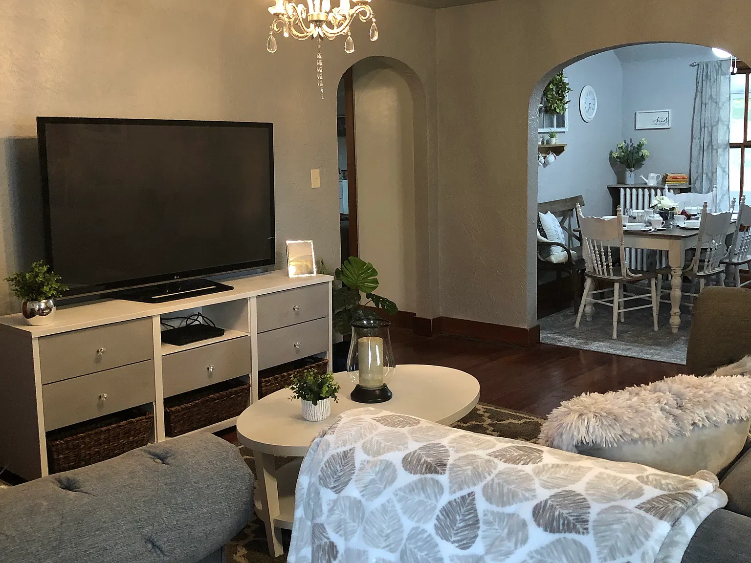 2 bed, 1000 sqft, $2,000 — Photo 3