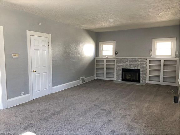4th image of 120 25th St NW