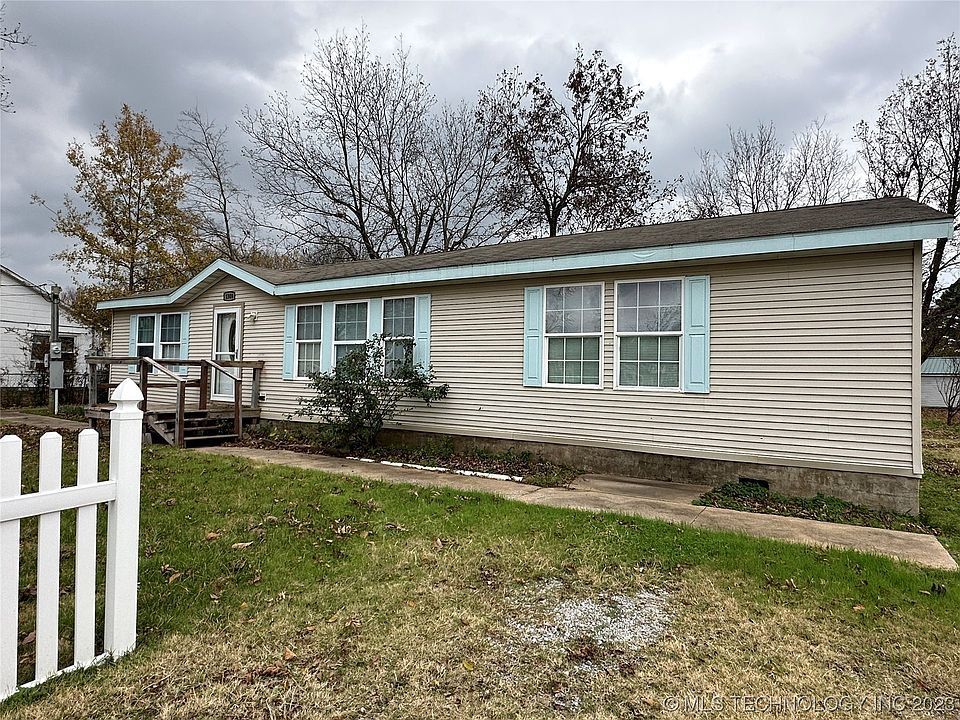 1308 Pennsylvania Ave, Hartshorne, OK 74547 Zillow