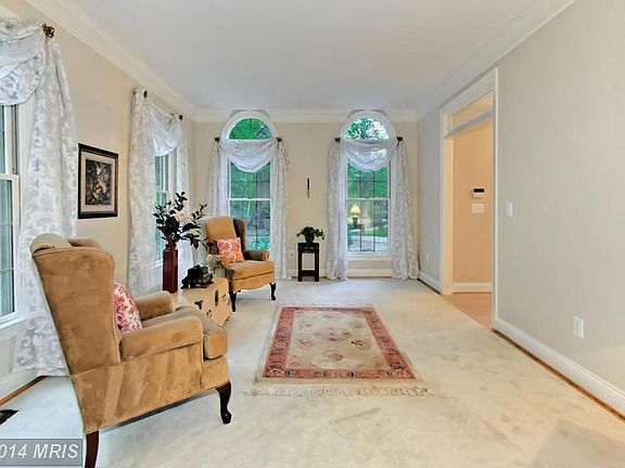 5th image of 8201 Thomas Ashleigh Ln