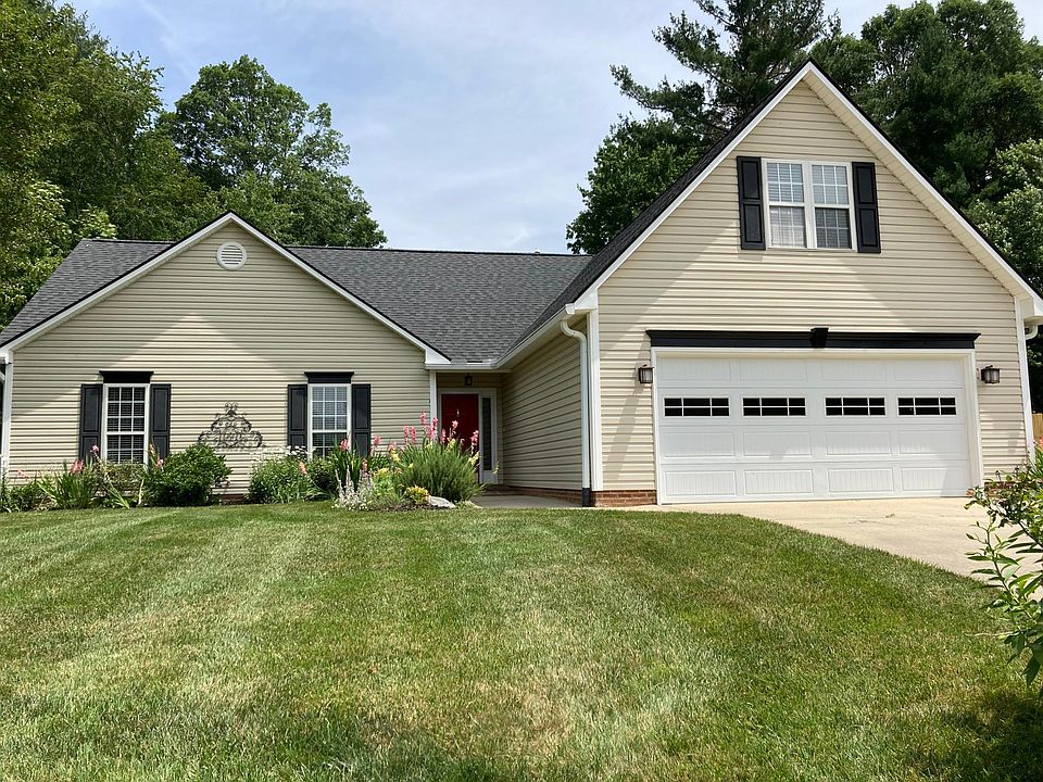 Beautiful single-family home with large double car garage which includes work bench and storage cabinets