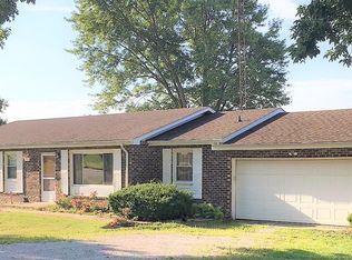 16792 E 2750 North Rd, Danville, IL 61834